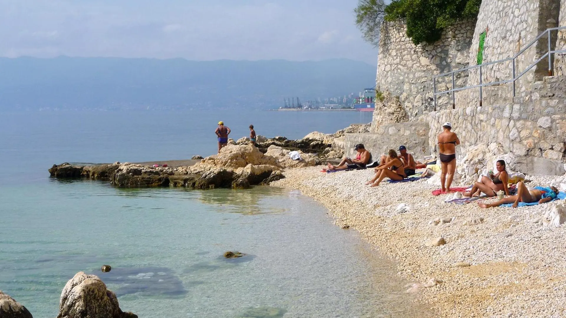 Apartments By The Sea Rijeka - 24296 Croatia